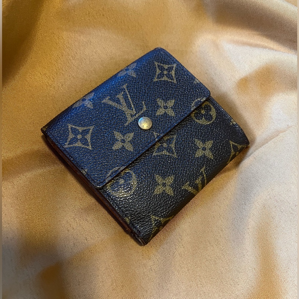 Louis Vuitton Elise Compact Monogram Wallet